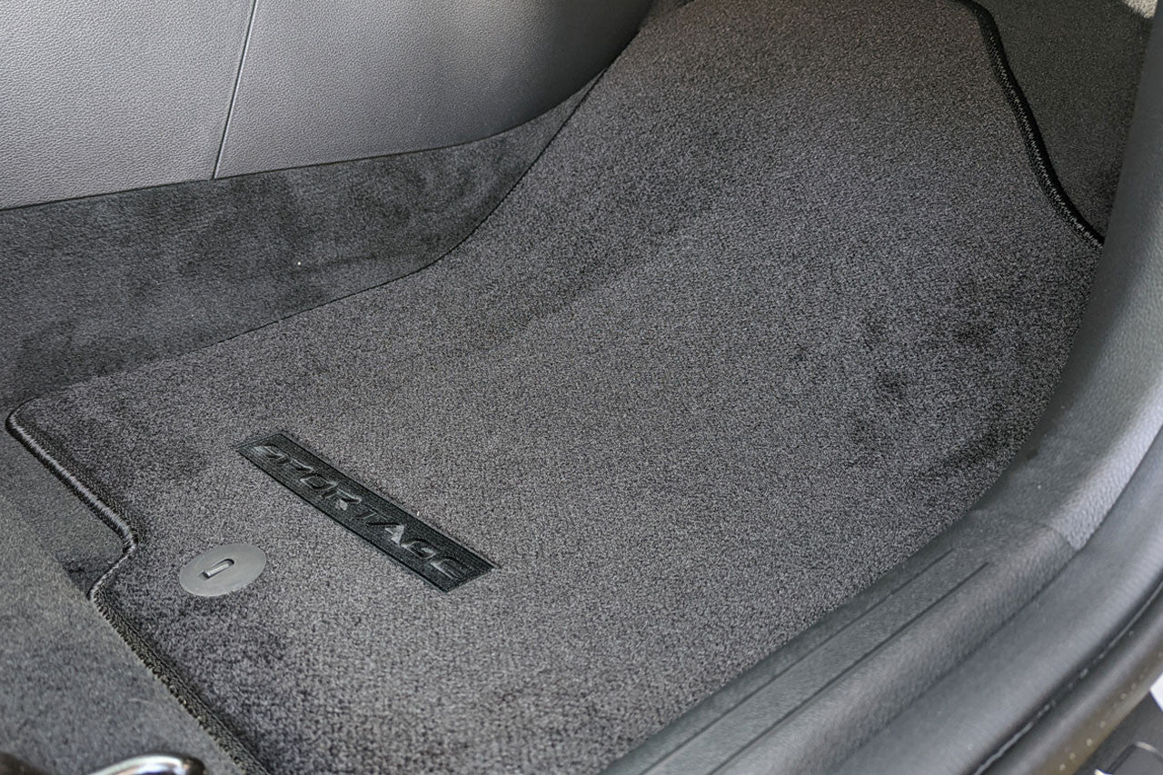 PROMO Alfombra a la medida de Felpa Kia Sportage 2023
